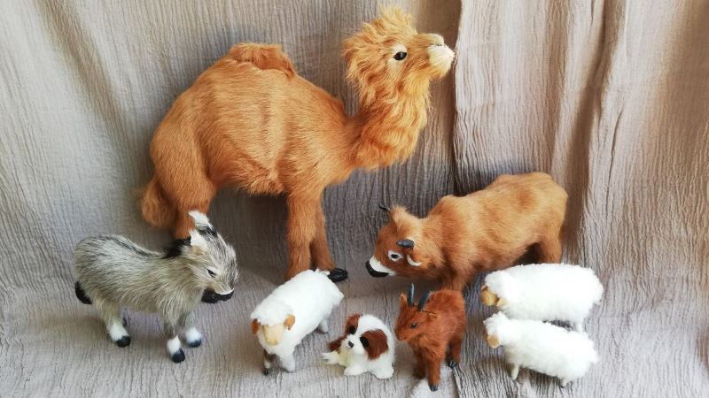 Ochse, Esel, Kamel, Ziege, Schaf, Hund Miniatur